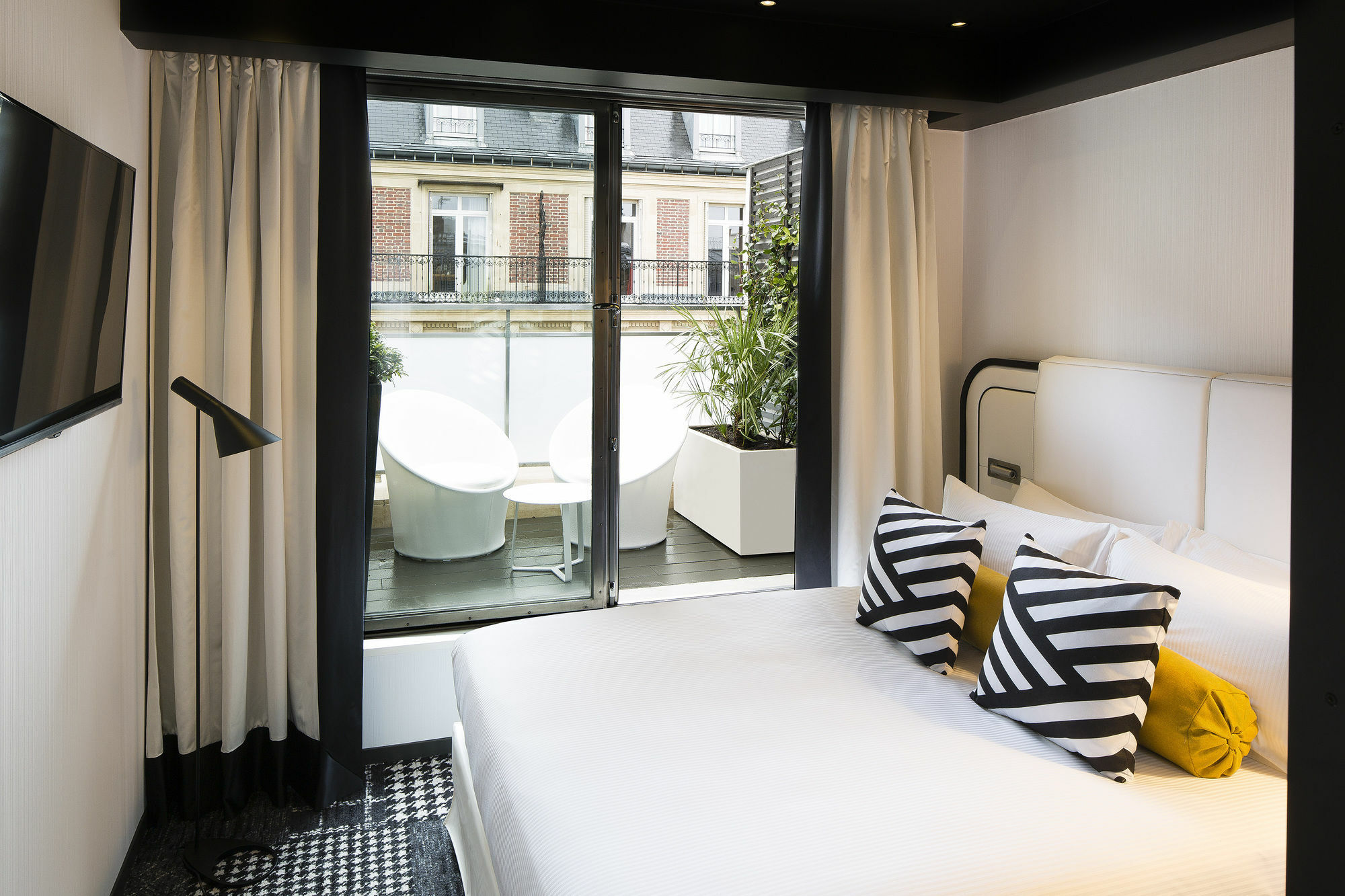 Hotel Ekta Champs Elysees Париж Экстерьер фото